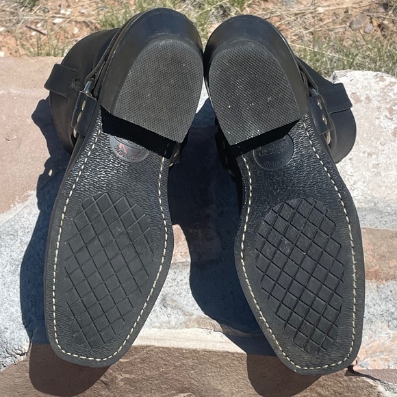 Frye 8R Harness Boots (Black/Size 7) - Picture 12 of 16